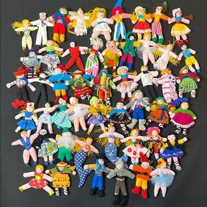 50 Handmade Punchay Peruvian Dolls